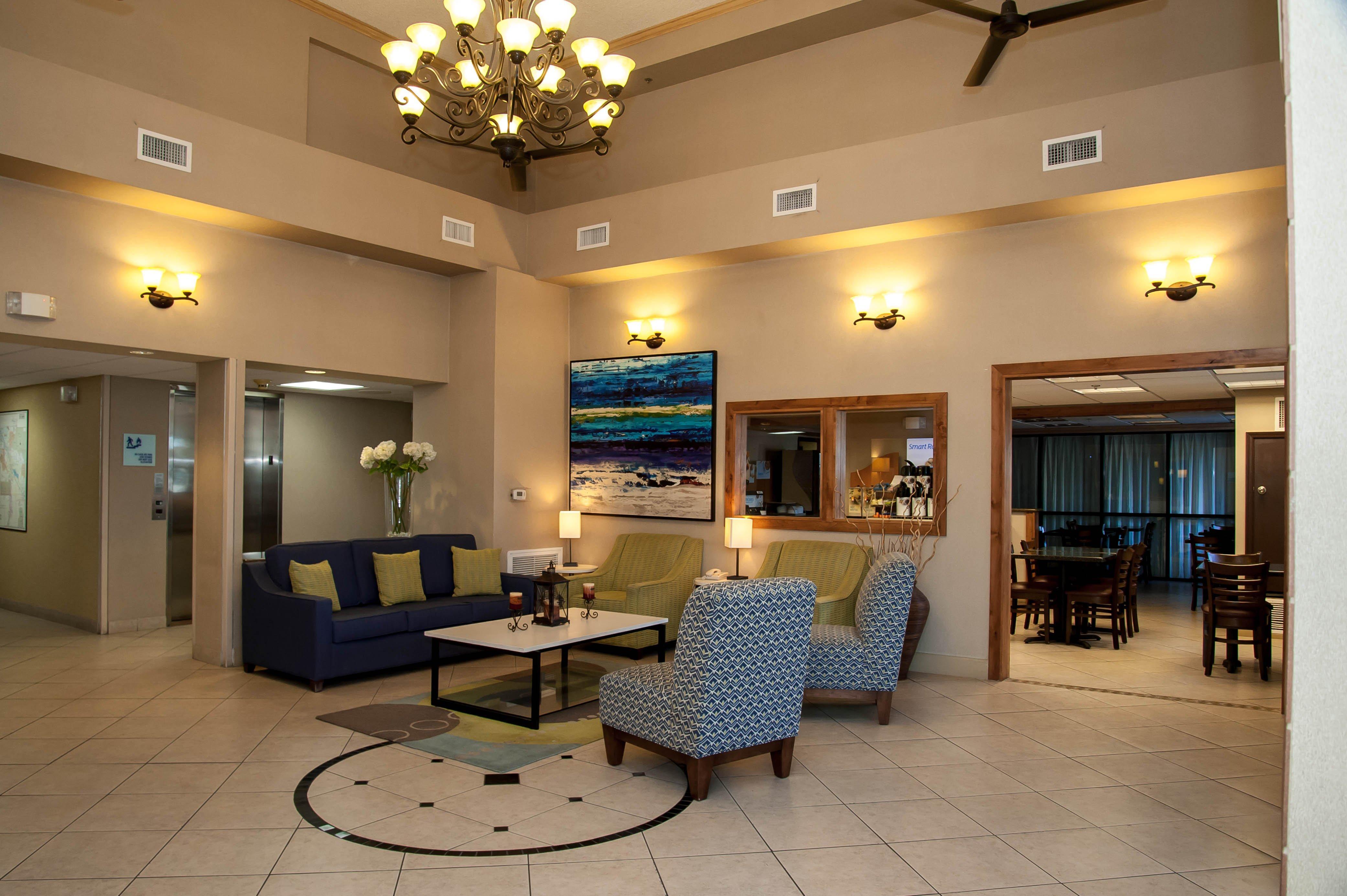 Holiday Inn Express Tucson-Airport By Ihg Exterior photo