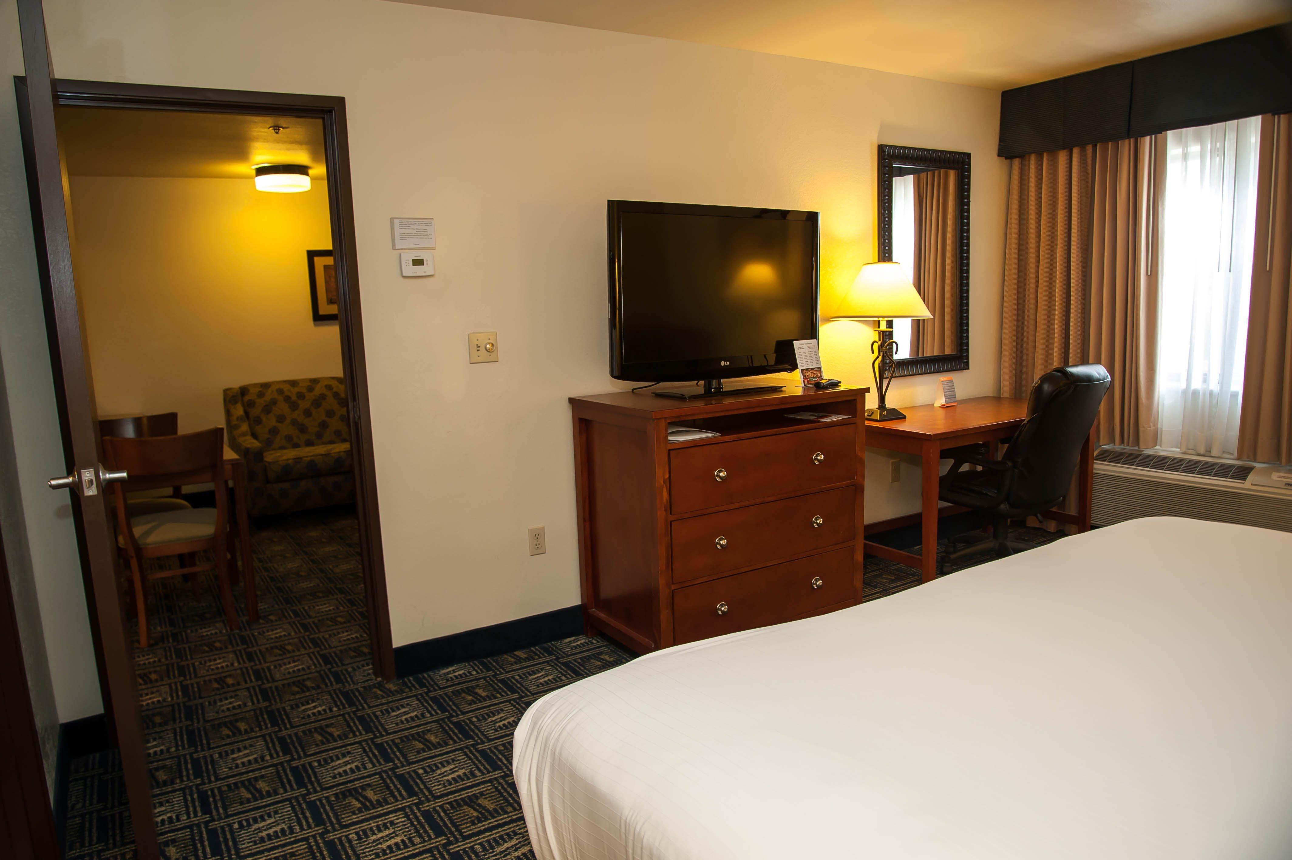 Holiday Inn Express Tucson-Airport By Ihg Exterior photo